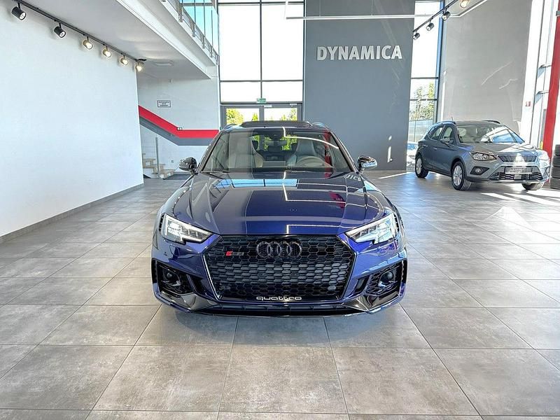 Niebieski Używany 2019 Audi RS4 Premium Kombi | 249 900 zł - Obraz 1/2