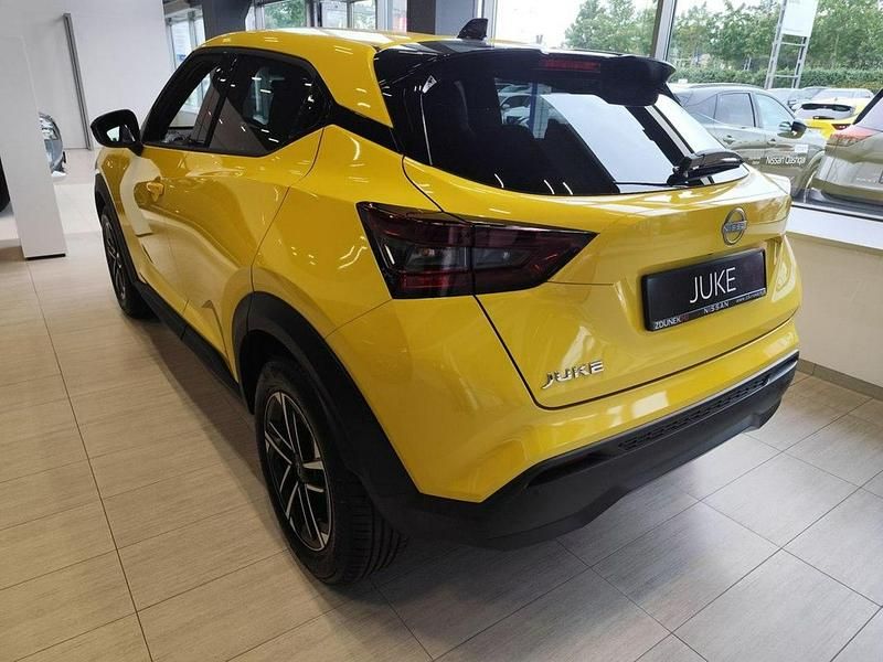 Nowe Nissan Juke 114 KM (83 kW) 2025 Żółty (metalik) SUV