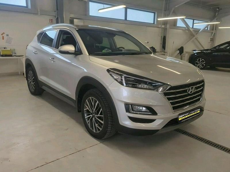 Używany Hyundai Tucson 177 KM (130 kW) 2020 Srebrny SUV