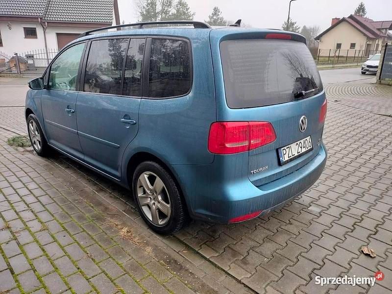 Używany VW Touran 2015 Niebieski Minivan