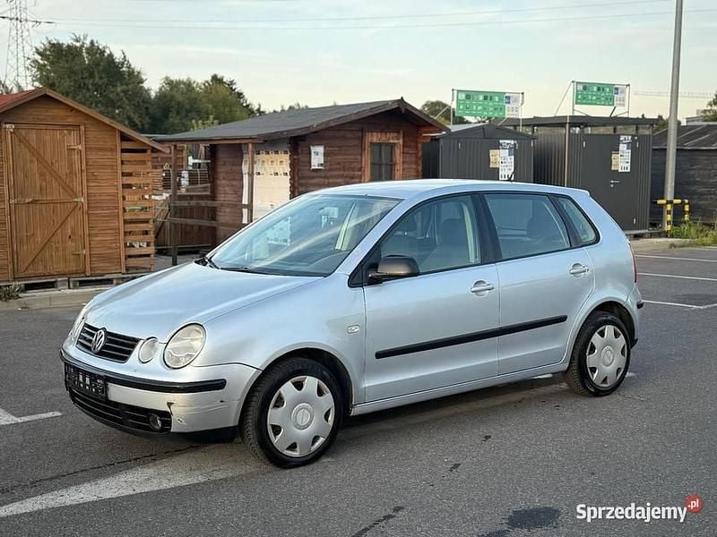Srebrny Używany 2003 VW Polo Hatchback | 2600 zł (Dobra cena) - Obraz 1/4