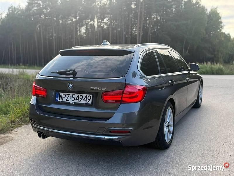 Używany BMW 320 Luxury Line 190 KM (139 kW) 2019