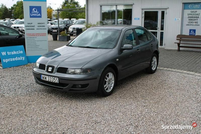 Szary Używany 2002 Seat Leon Hatchback | 7200 zł (Dość drogi) - Obraz 1/4