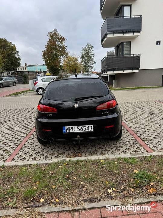 Czarny Używany 2007 Alfa Romeo 147 Hatchback | 7600 zł - Obraz 1/4