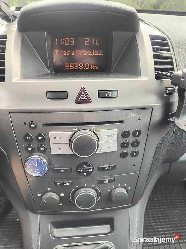 Używany Opel Zafira 2005 Granatowy Minivan