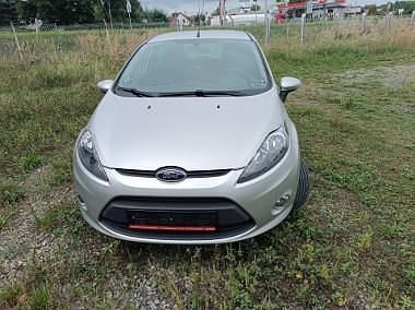 Srebrny Używany 2012 Ford Fiesta Hatchback | 17 900 zł (Uczciwa cena) - Obraz 1/4