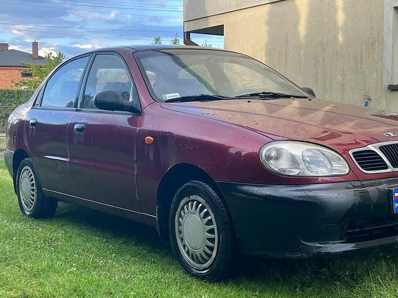 Używany Chevrolet Lanos 1999 Inny kolor Sedan/Limuzyna