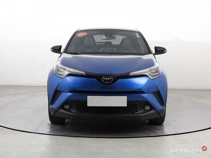 Niebieski Używany 2017 Toyota C-HR SUV | 65 999 zł (Uczciwa cena) - Obraz 1/4