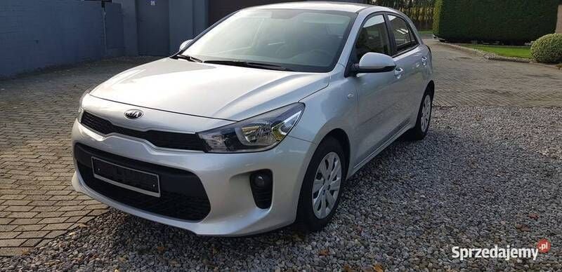 Srebrny Używany 2020 Kia Rio Hatchback | 45 700 zł (Uczciwa cena) - Obraz 1/4