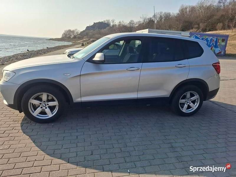 Srebrny Używany 2011 BMW X3 SUV | 38 900 zł - Obraz 1/4