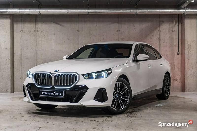 Nowe BMW 520 Comfort Edition 2025 Biały Sedan/Limuzyna