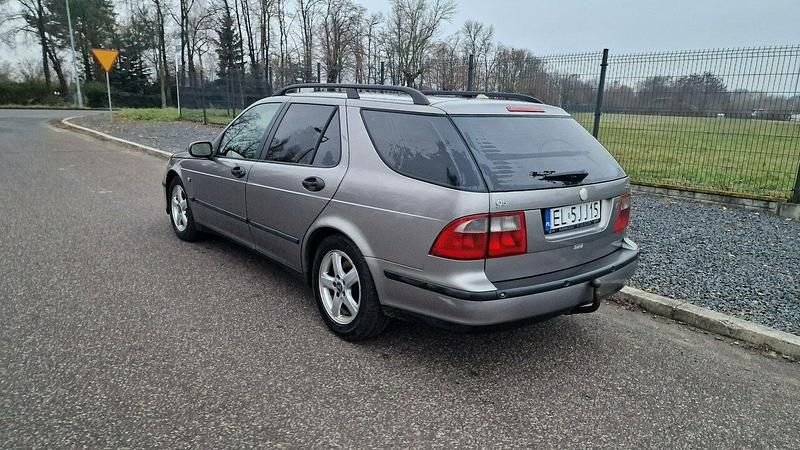 Używany Saab 9-5 185 KM (136 kW) 2002 Srebrny Kombi