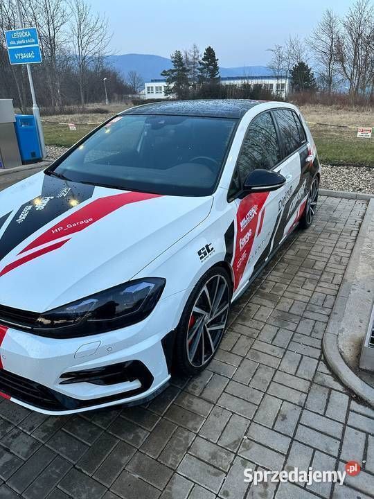Biały Używany 2021 VW Golf VIII R Hatchback | 155 020 zł - Obraz 1/4