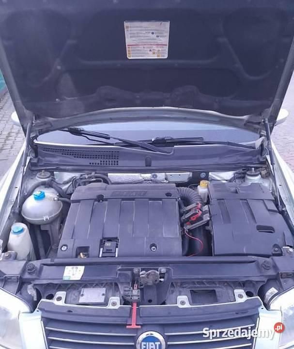 Używany Fiat Stilo Dynamic 103 KM (75 kW) 2003 Zielony Sedan/Limuzyna