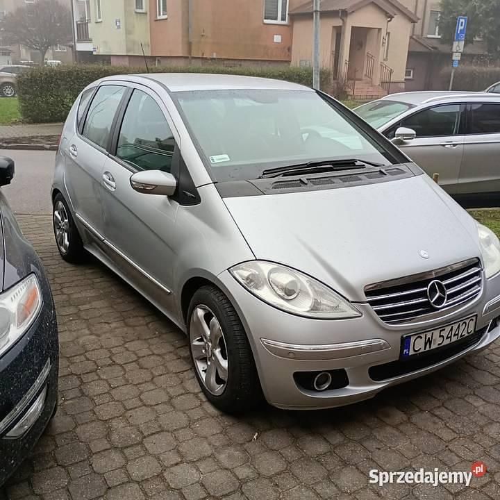 Używany Mercedes A200 2004 Srebrny Hatchback