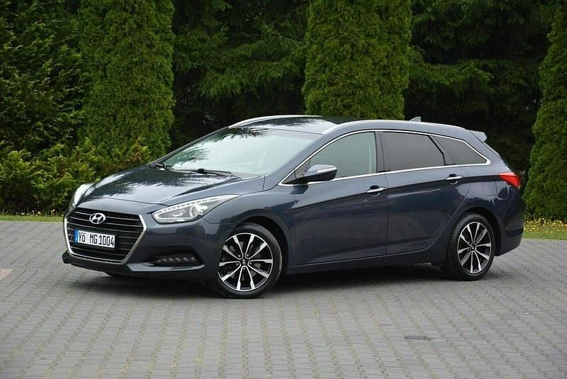 Używany Hyundai i40 141 KM (103 kW) 2017 Szary Kombi