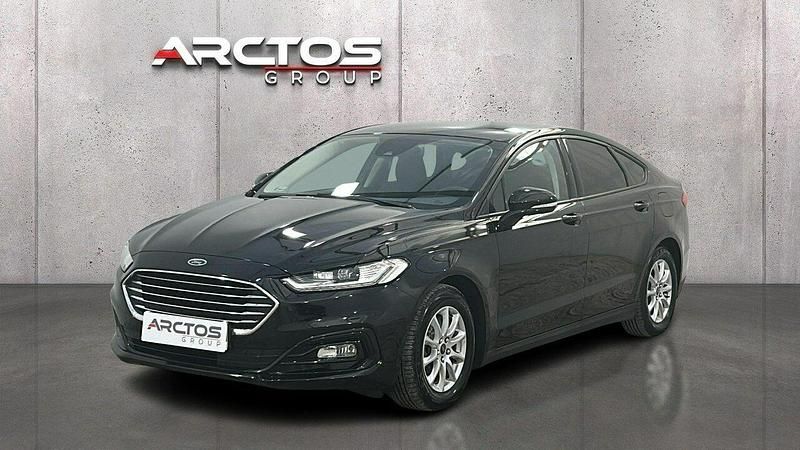 Używany Ford Mondeo 165 KM (121 kW) 2019 Czarny Hatchback