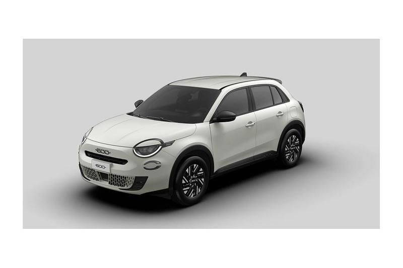 Lakier pastelowy biały gelato Nowe 2025 Fiat 600 Pop SUV | 86 175 zł (Dobra cena) - Obraz 1/2