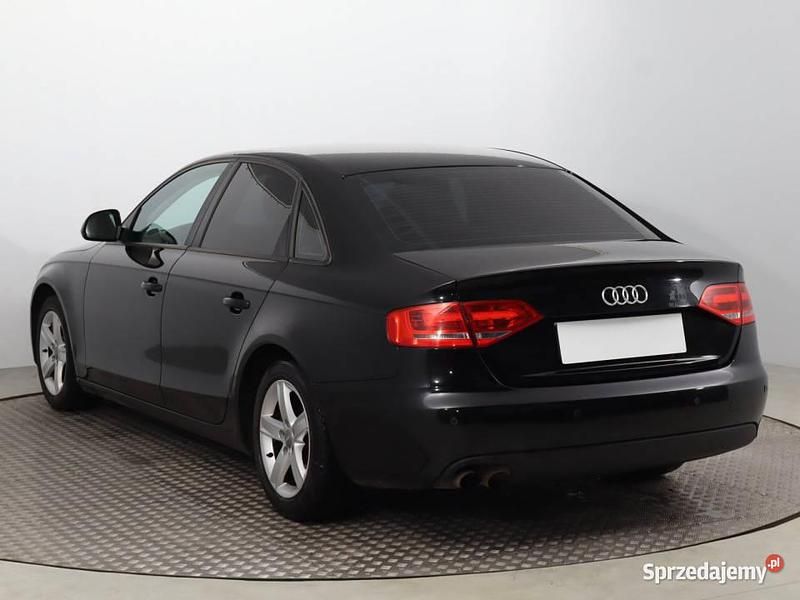 Używany Audi A4 2008 Czarny Sedan/Limuzyna
