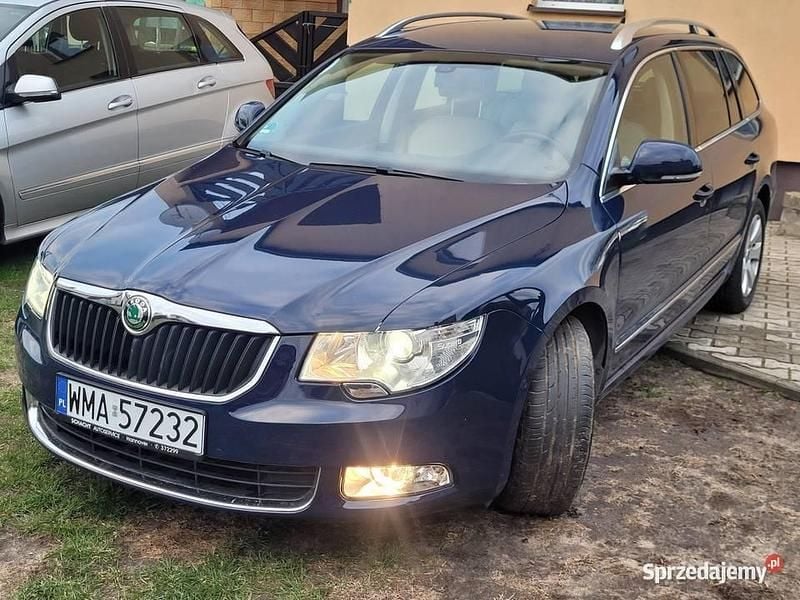Niebieski Używany 2012 Skoda Superb Sedan/Limuzyna | 33 900 zł (Super Cena) - Obraz 1/4