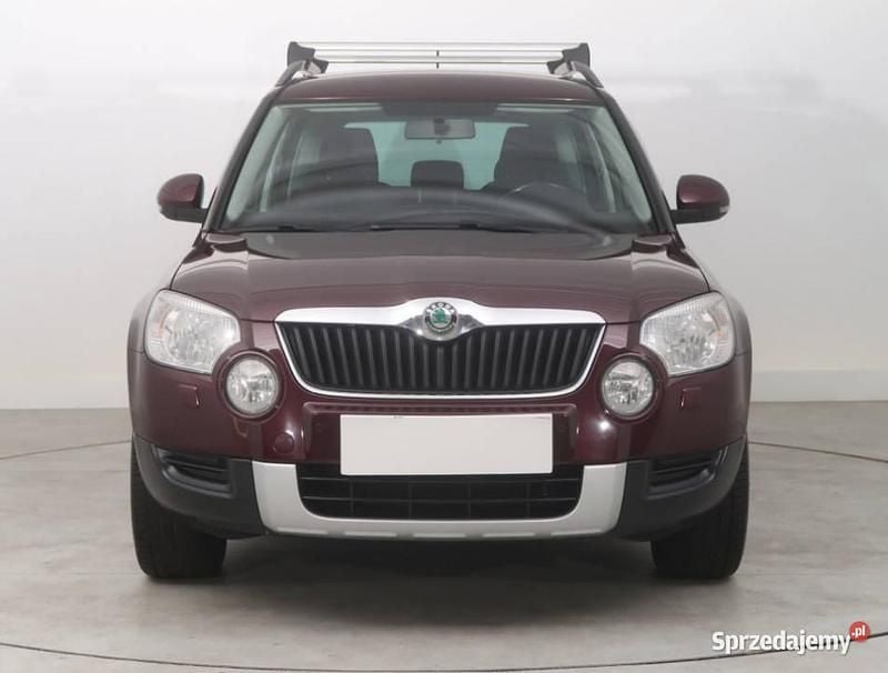 Czarny Używany 2012 Skoda Yeti SUV | 28 999 zł (Uczciwa cena) - Obraz 1/4