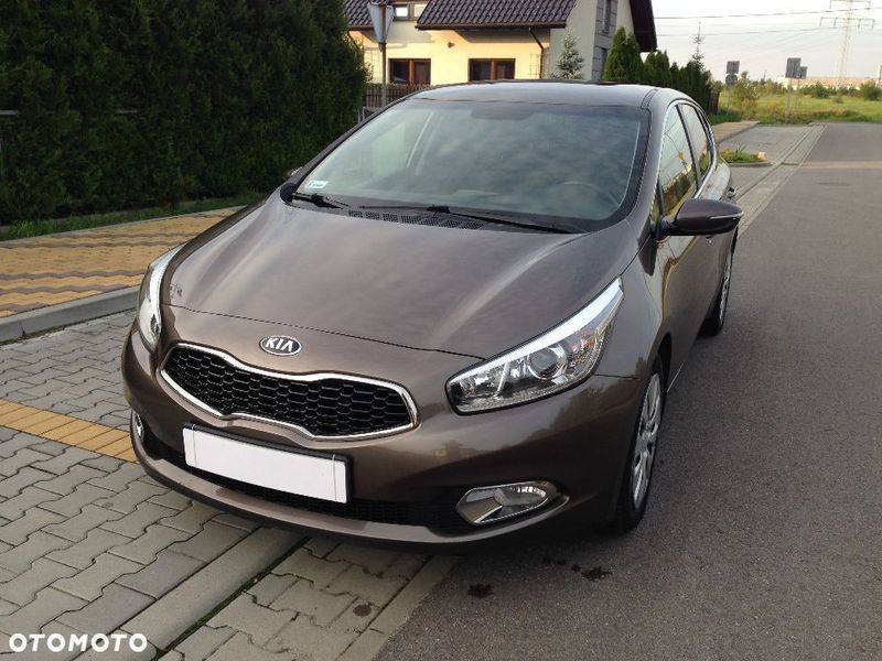 Sprzedany Kia cee'd II, używany 2014, km 113 000 w Sosnowiec