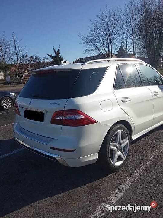 Używany Mercedes ML350 258 KM (189 kW) 2015 SUV