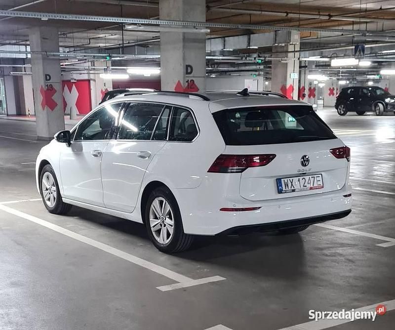 Używany VW Golf VIII 131 KM (96 kW) 2021 Kombi