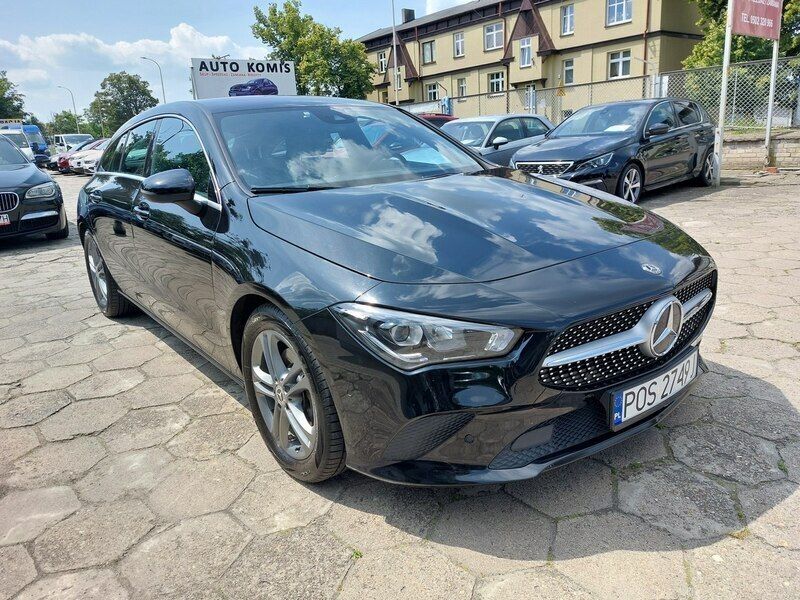 Używany Mercedes CLA200 150 KM (110 kW) 2020 Czarny Kombi