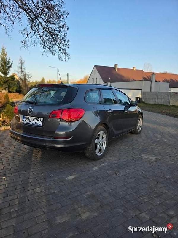 Używany Opel Astra 2011 Kombi