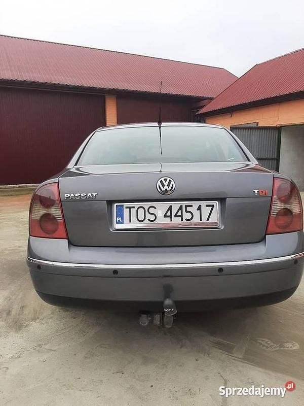 Używany VW Passat 2004 Szary Sedan/Limuzyna