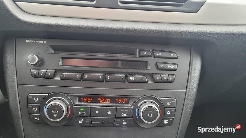 Używany BMW X1 2010 Czarny SUV