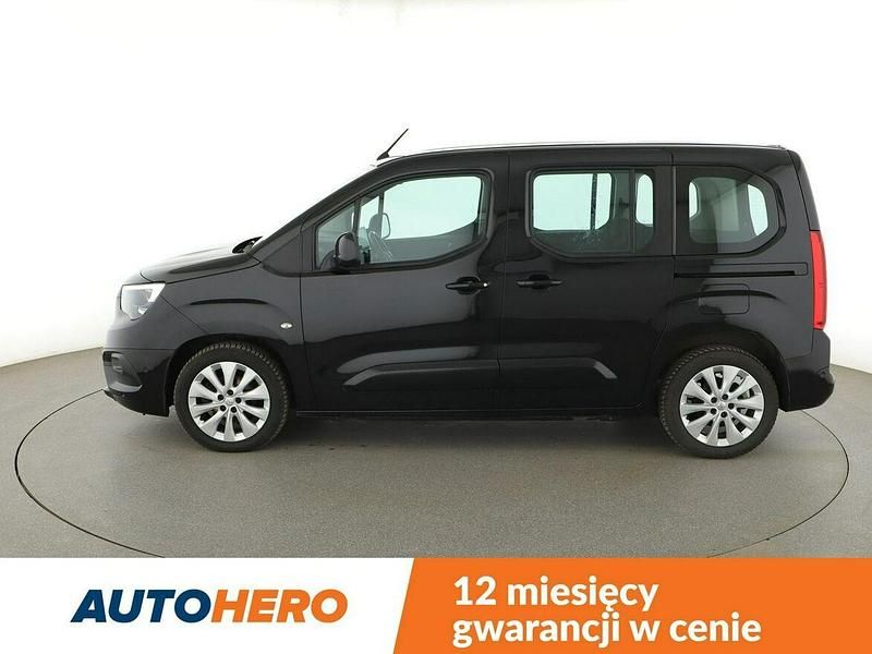 Używany Opel Combo Life 131 KM (96 kW) 2019 Czarny Minivan