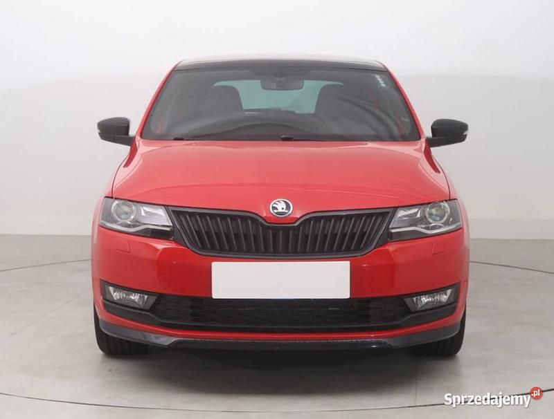 Czerwony Używany 2017 Skoda Rapid Hatchback | 48 999 zł (Dość drogi) - Obraz 1/4
