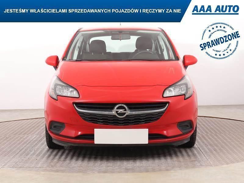 Używany Opel Corsa 2015 Czerwony Hatchback