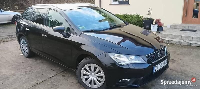 Używany Seat Leon 110 KM (80 kW) 2016 Czarny Kombi
