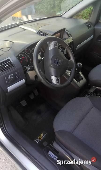 Używany Opel Zafira 2006 Minivan