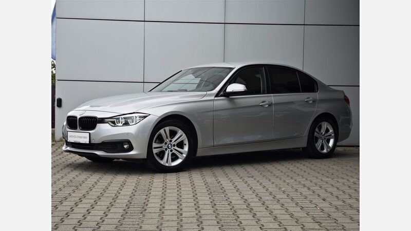 Glacier silver metallic metalizowany Używany 2018 BMW 316 Advantage Sedan/Limuzyna | 49 999 zł - Obraz 1/3