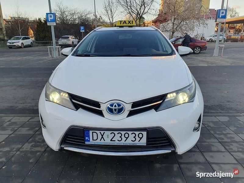 Używany 2014 Toyota Auris Hybrid | 35 000 zł (Drogi) - Obraz 1/4
