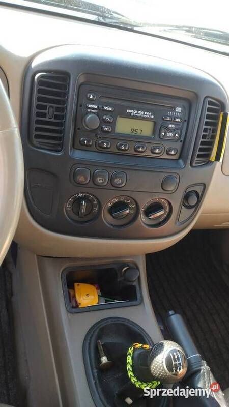 Używany Ford Maverick 2004 SUV