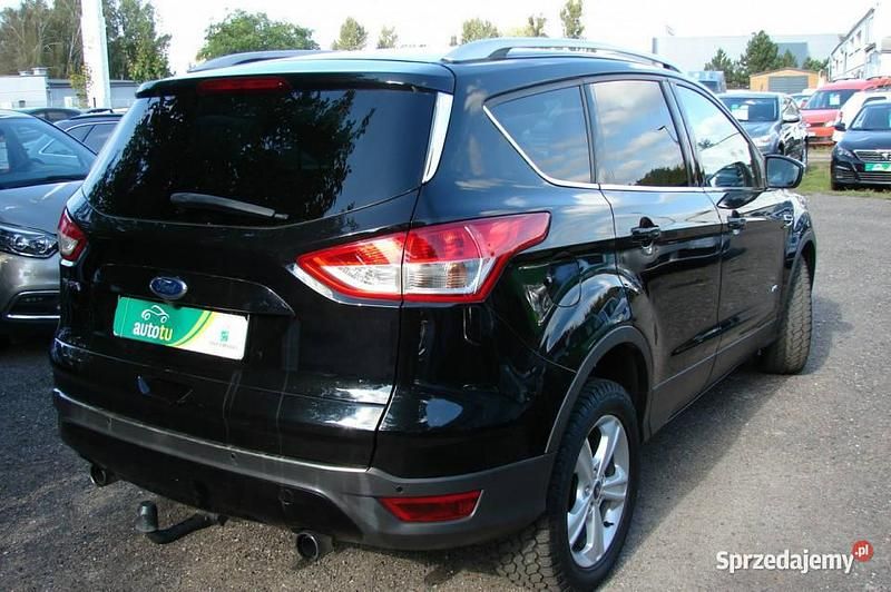 Używany Ford Kuga Titanium 180 KM (132 kW) 2014 Czarny SUV