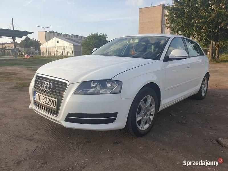 Biały Używany 2009 Audi A3 Sedan/Limuzyna | 21 000 zł (Uczciwa cena) - Obraz 1/4