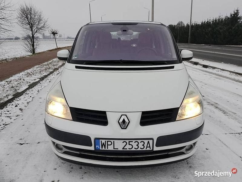 Biały Używany 2010 Renault Grand Espace Minivan | 13 500 zł (Uczciwa cena) - Obraz 1/4