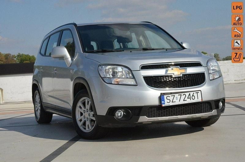 Srebrny Używany 2012 Chevrolet Orlando Minivan | 23 900 zł (Uczciwa cena) - Obraz 1/4