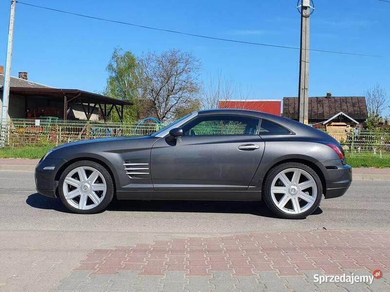 Szary Używany 2004 Chrysler Crossfire Coupe | 35 000 zł - Obraz 1/4