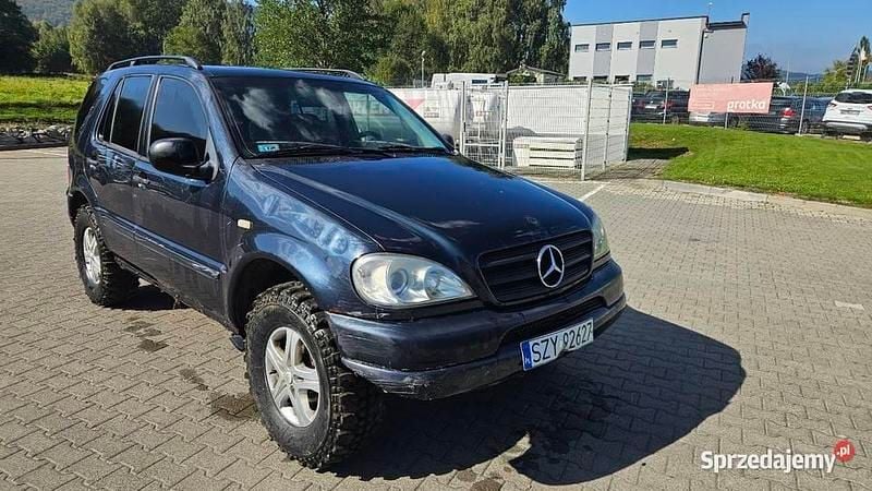 Niebieski Używany 1998 Mercedes ML320 SUV | 9900 zł - Obraz 1/4