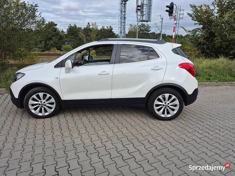 Biały Używany 2015 Opel Mokka Cosmo SUV | 35 700 zł (Dobra cena) - Obraz 1/4