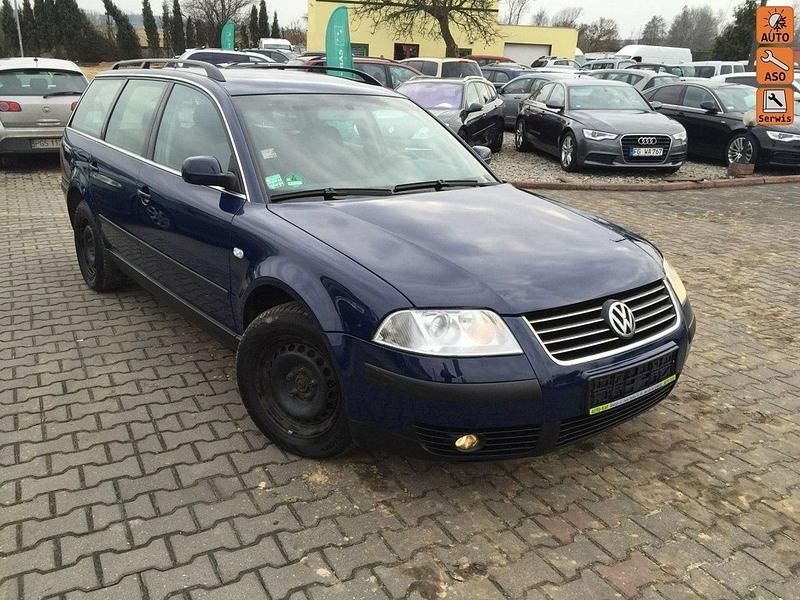 Niebieski Używany 2003 VW Passat Sedan/Limuzyna | 8999 zł (Dość drogi) - Obraz 1/4