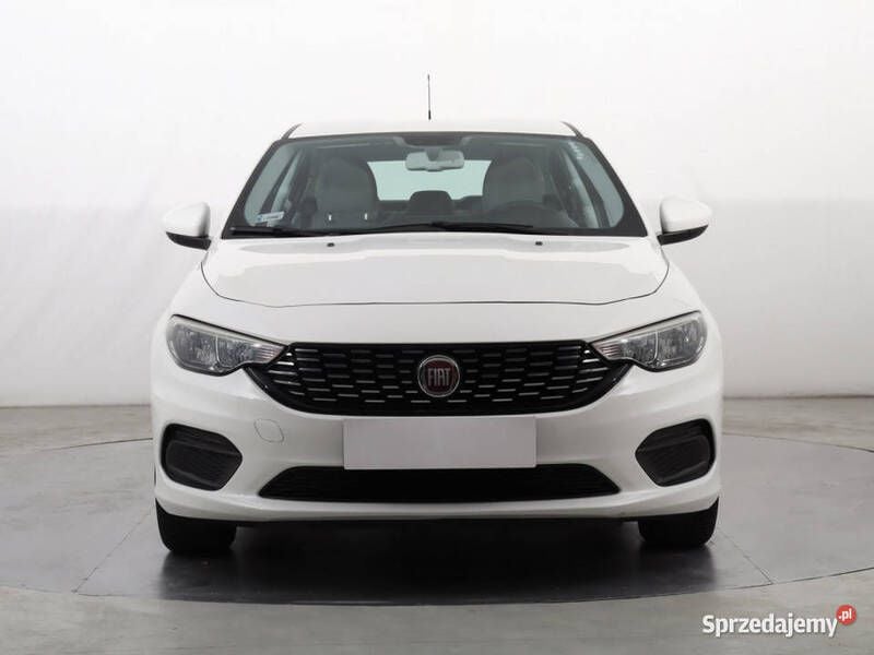 Biały Używany 2017 Fiat Tipo Sedan/Limuzyna | 38 999 zł (Uczciwa cena) - Obraz 1/4