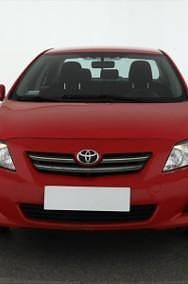 Używany Toyota Corolla 124 KM (91 kW) 2008 Czerwony Sedan/Limuzyna